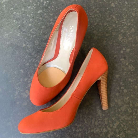 COLIN STEWART red suede closed toe pump heel - Picture 2 of 9